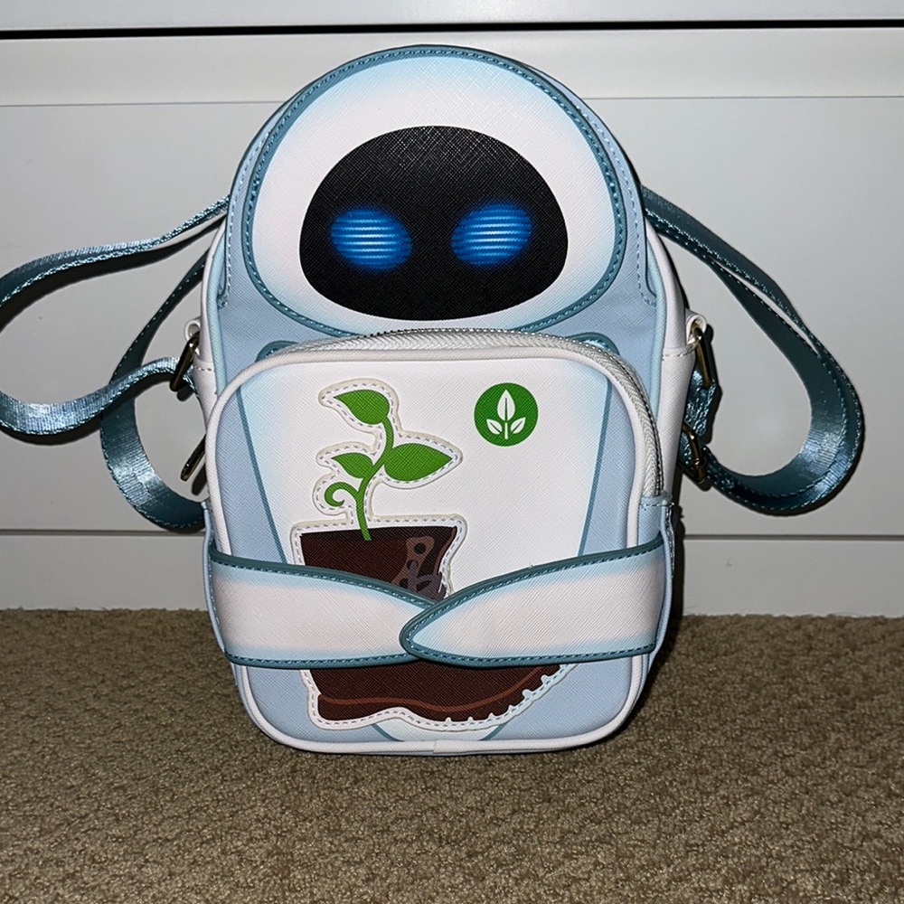Wall-E Eve Crossbody Bag